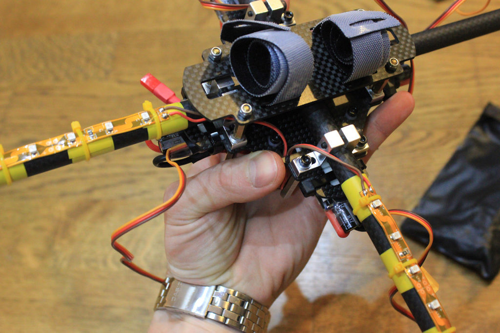 LEDs and yellow straps for orientation purposes