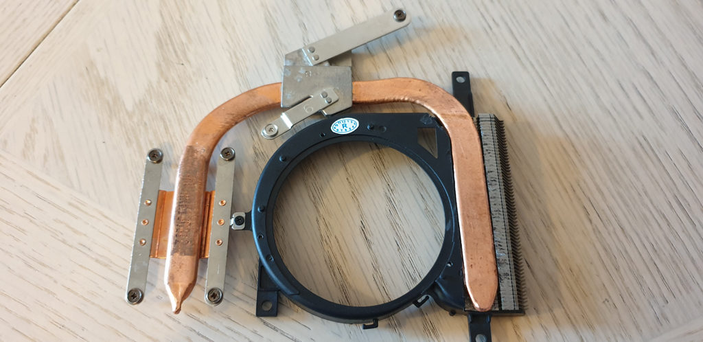 Fan Case with Replaced Grid and Heat Sink Tube